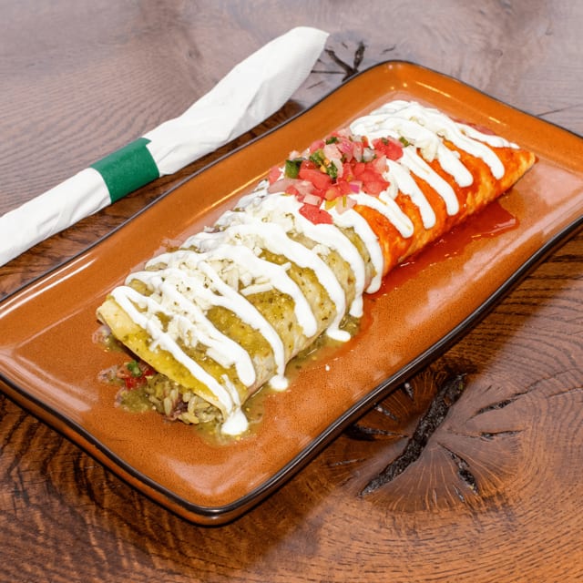 Baja Burrito (Carnitas).